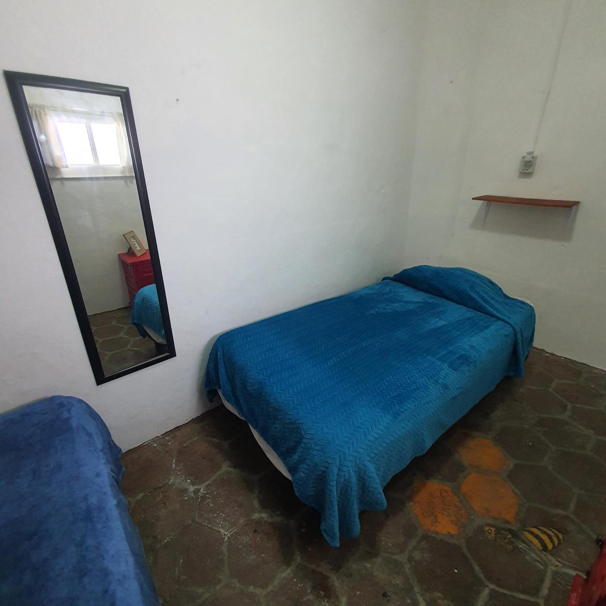 Sukha Hostel San Luis 圣路易斯波托西 客房 照片