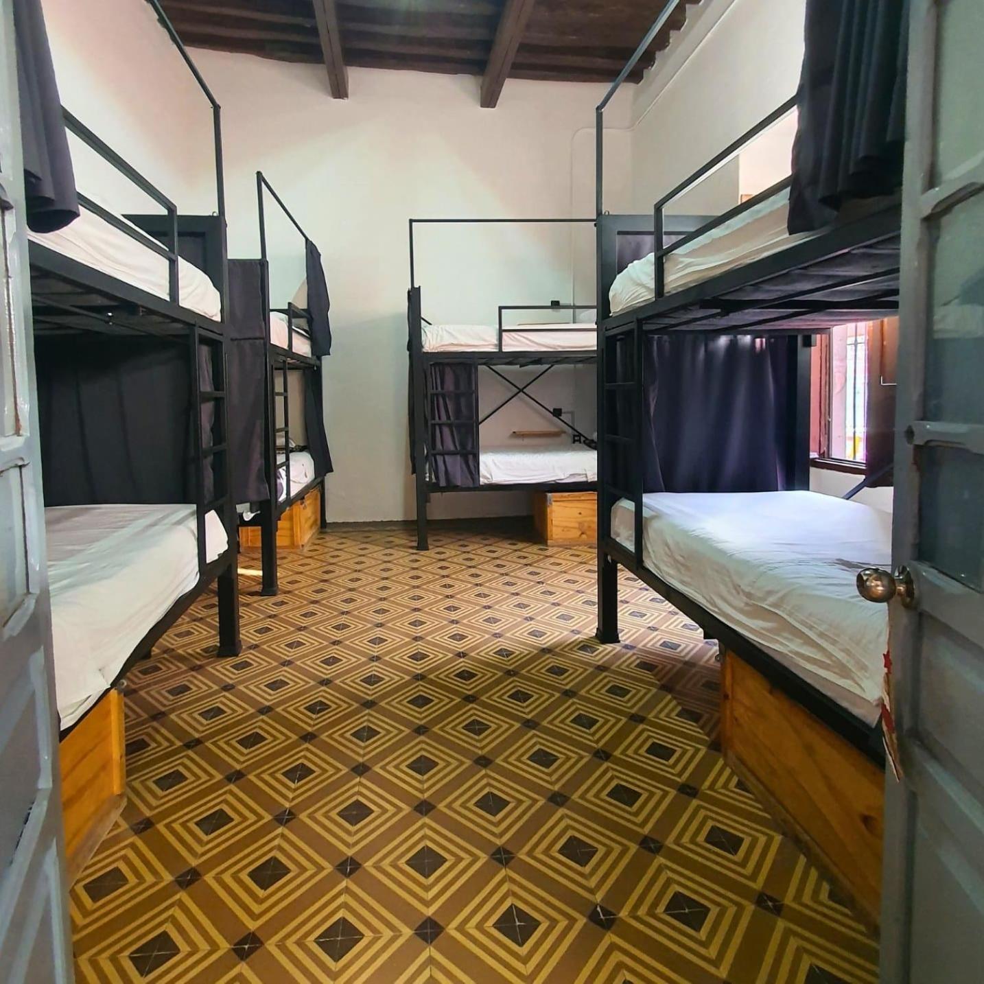 Sukha Hostel San Luis 圣路易斯波托西 外观 照片