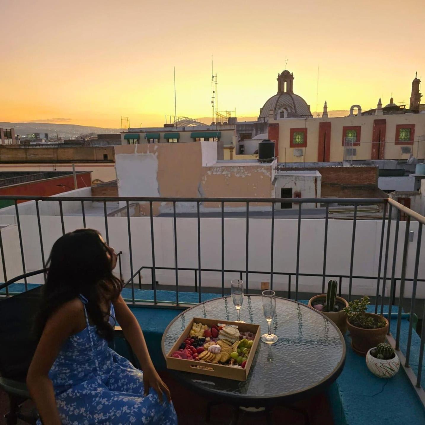 Sukha Hostel San Luis 圣路易斯波托西 外观 照片
